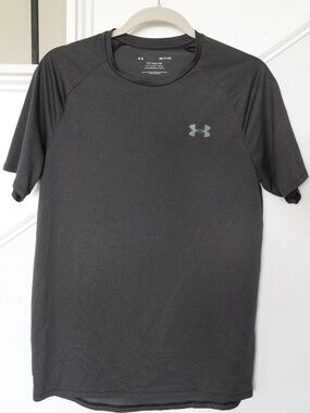 Under Armour Tech Tee Men’s Small Gray Short Sleeve Athletic Performance Shirt